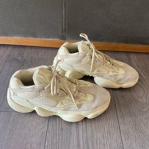 Yeezy 500 ‘Super Moon Yellow’